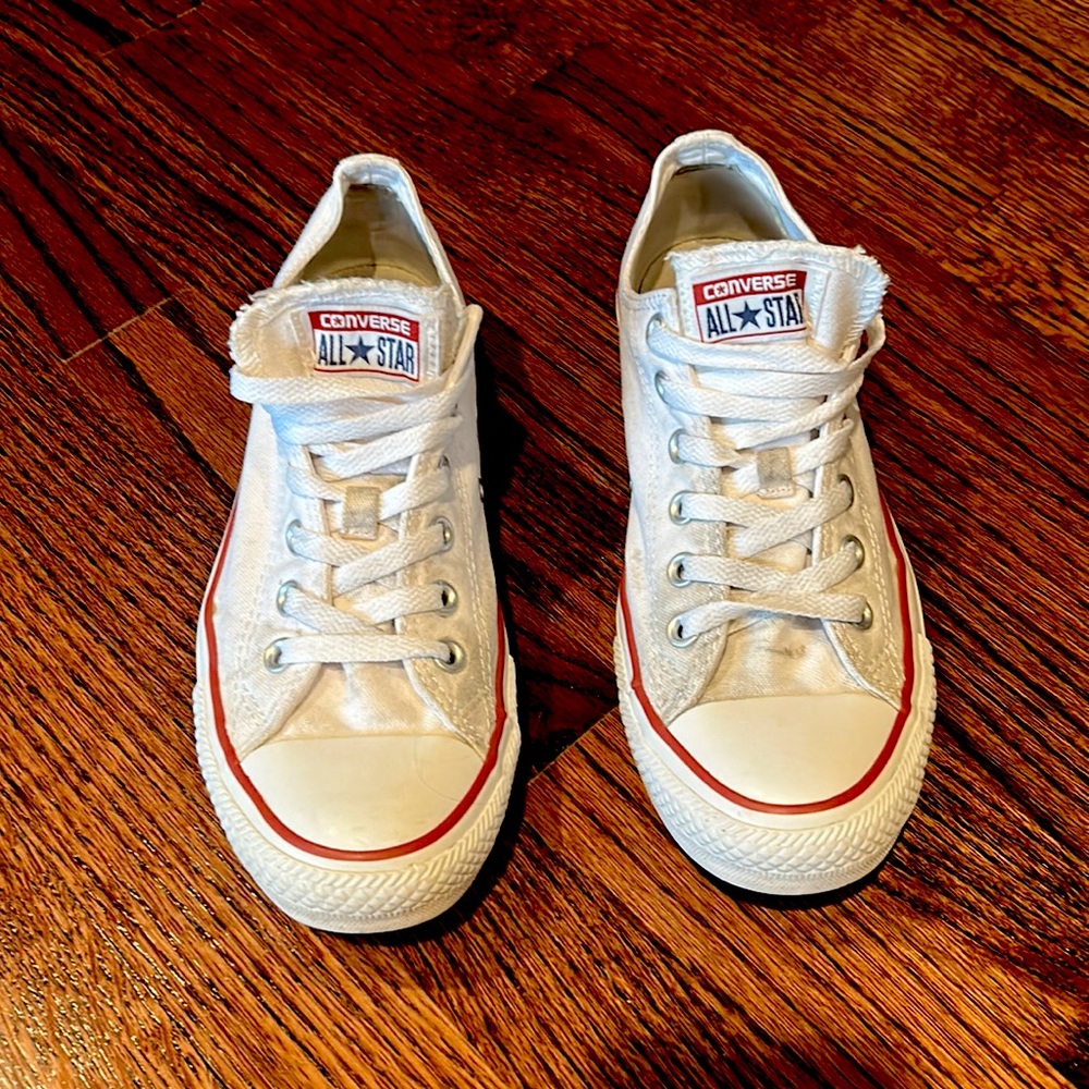 Converse gym shoes
